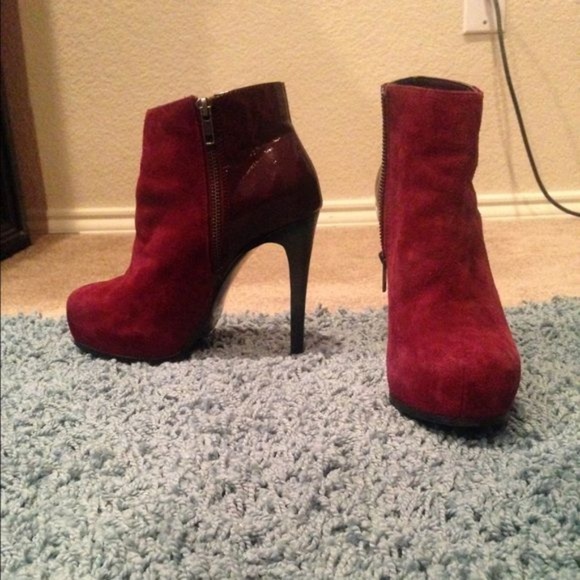 Steve Madden Shoes - Steve Madden Jacquie  Burgundy Suede Bootie 9